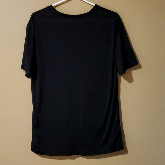 XL black tshirt - Picture 2 of 3
